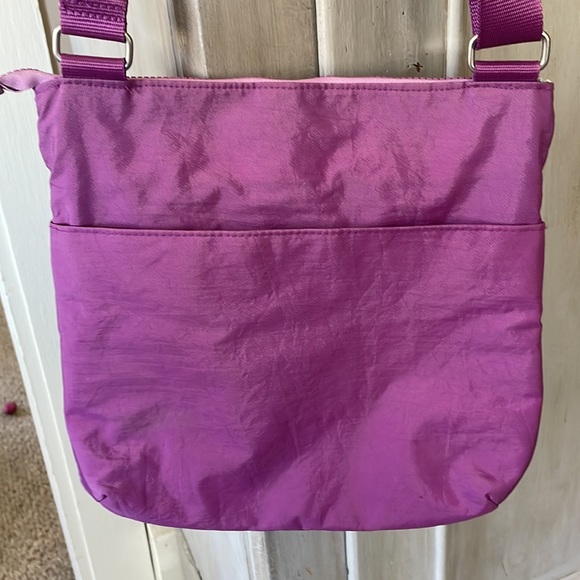 Baggallini crossbody bag- like new - Picture 3 of 5